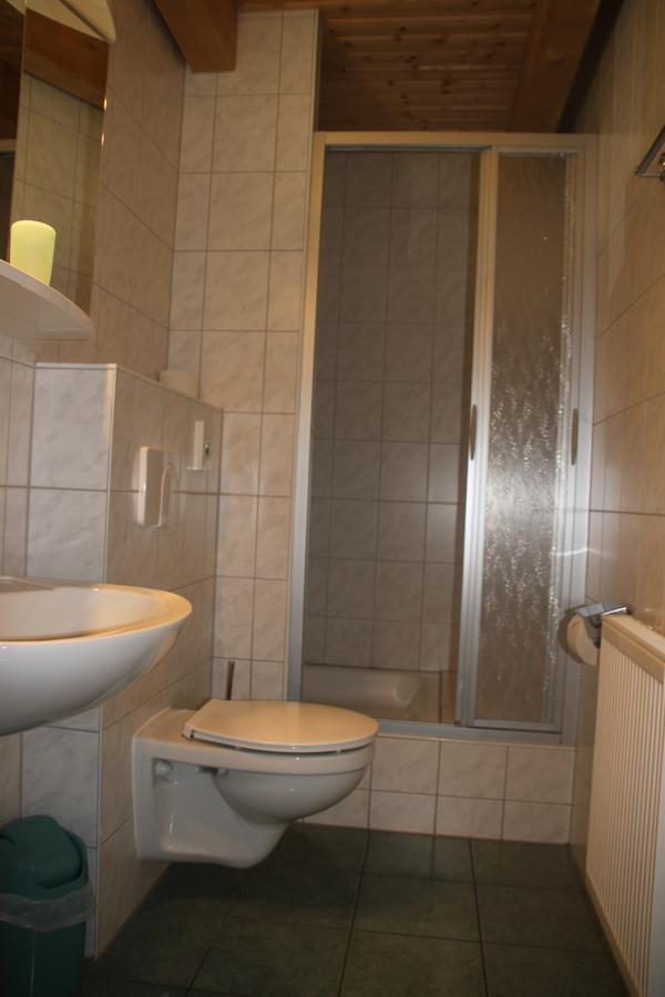 Pension Zum Yachthafen Waren  Extérieur photo